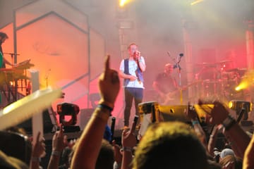 Love of Lesbian to Play Final Barcelona Show at La Mercè