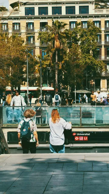 TMB boosts metro for Catalonia's National Day