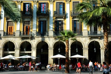 Karma Nightclub Reopens in Plaça Reial