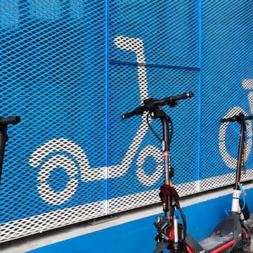 Scooter Chase Leads to Stolen Luxury Handbags in L'Hospitalet