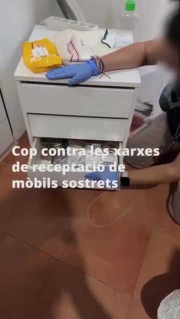 18 Arrested in Barcelona Over Stolen Phone Networks