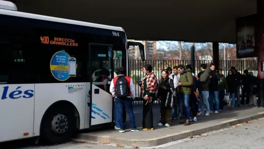Barcelona Plans New Bus Hubs Amid Record Passenger Surge
