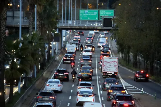 Passeig de Sant Joan Accident: Four Injured in Five-Car Crash