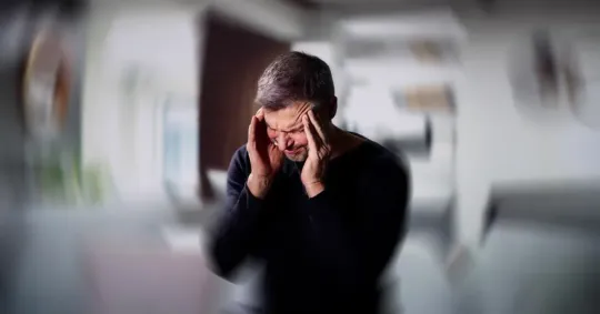 Catalonia Migraine Cases Surge 38% in Specialist Units