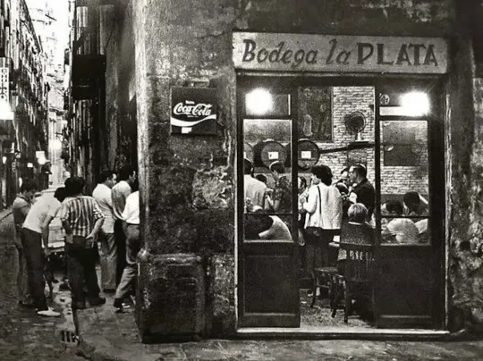 Barcelona’s Historic ‘Elephant Trail’ Pub Crawl Route Mapped