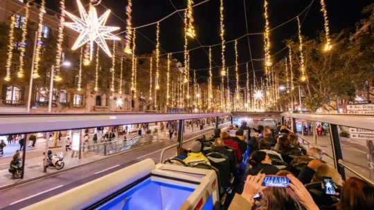 Barcelona’s Christmas Bus Reveals New Lights Route