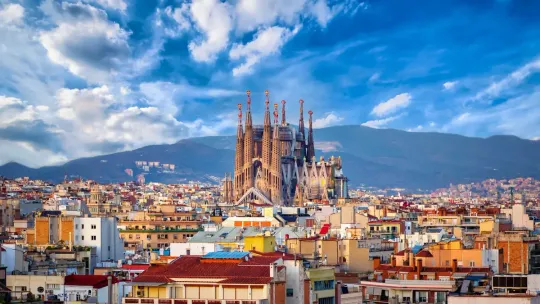 Barcelona’s 25-Year Overhaul: Transport, Safety Soar