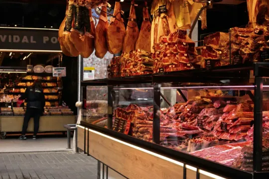 Barcelona shopkeepers reveal security and taxes as top