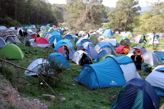 Bages Protest Demands ICL Exit Over Environmental Damage
