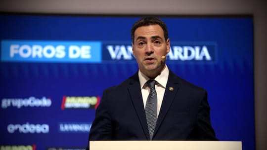 Catalan Businesses Concerned Over Airport Management