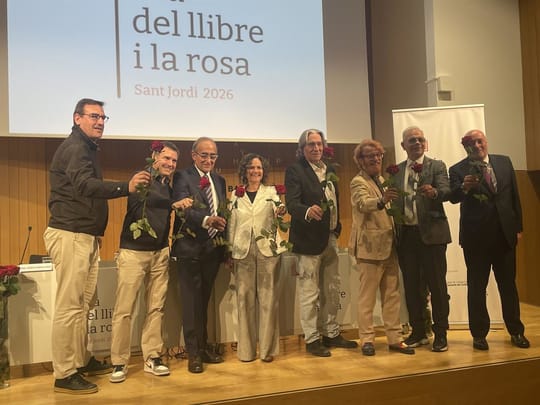 Sant Jordi Expands Across Barcelona Despite La Rambla Works