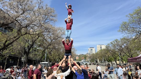 Sarrià Castellers Host First Children's Festival