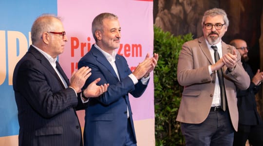 Barcelona alcanza un hito y entrega la llave 2.000 de vivienda pública de este mandato