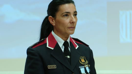 Montserrat Escudé, chief intendant of Mossos d'Esquadra, speaking at a press conference in Barcelona