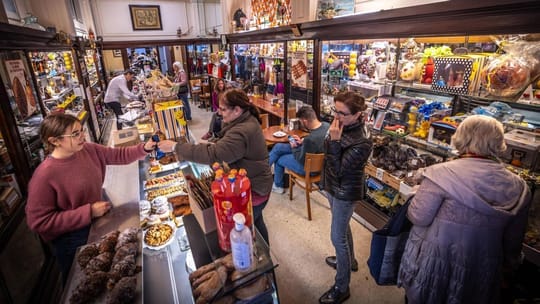 Barcelona’s Gràcia loses Pastisseria Ideal