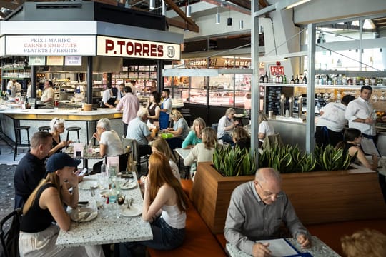 Los Hermanos Torres abren un bar de tapas a precios populares en Barcelona