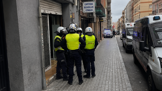 L'Hospitalet Bar Closed for Five Months Over Licence Breaches