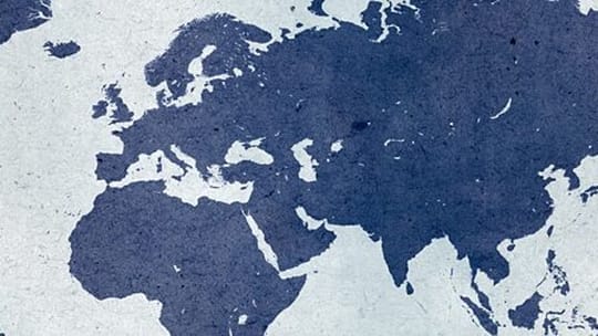 L'Ajuntament de Barcelona acull una taula rodona sobre perspectives europees