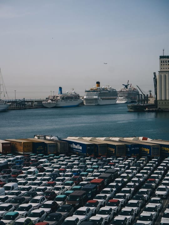Port of Barcelona Sees 77.7% Surge in Electrified Vehicle Traffic