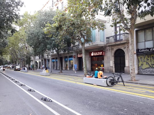 Consell de Cent shop rents nearly double in five years
