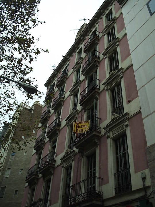 Renting in Barcelona: contracts, deposits, Incasol and your tenant rights, explained