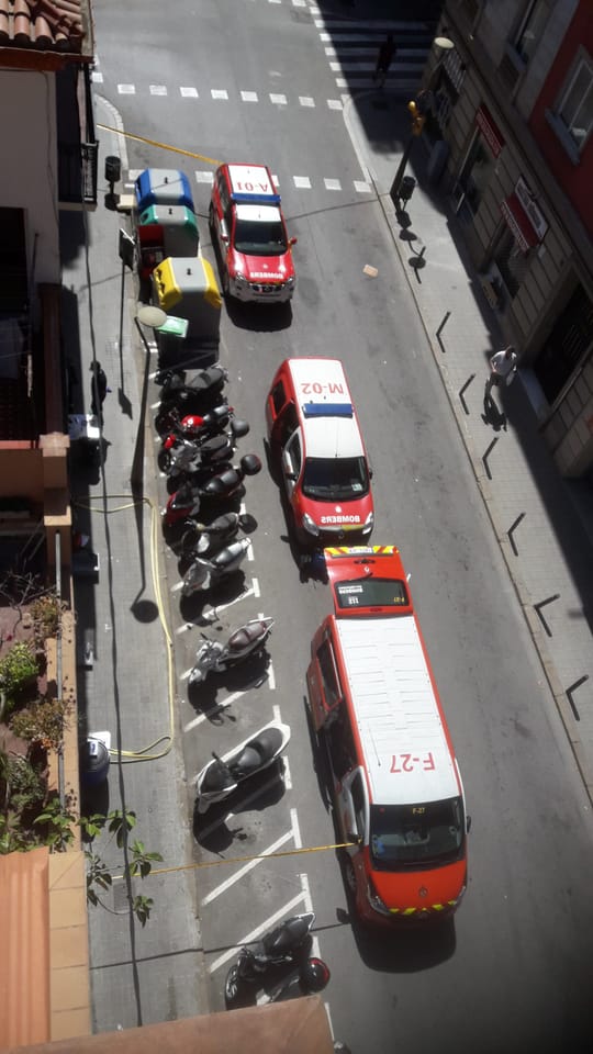 800 Generalitat firefighters march in Barcelona