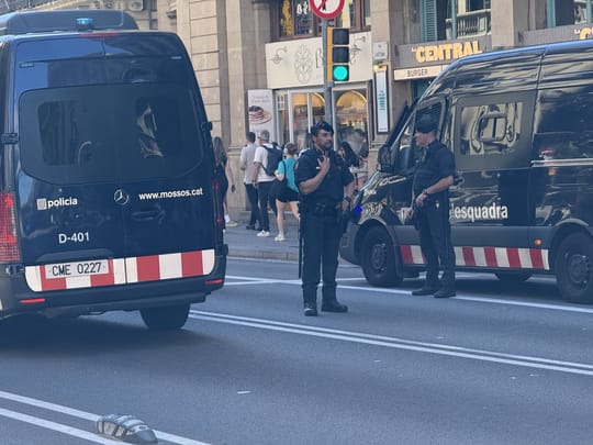 Barcelona readies security and cleaning for La Mercè 2026