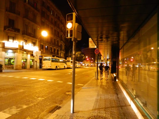 Barcelona adds red bus-lane markings on Carrer de Balmes
