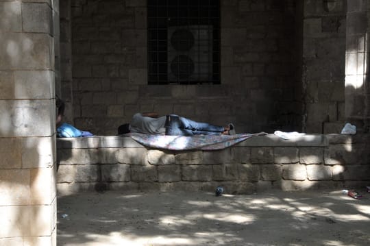 Barcelona Opens 15-Home Shelter in Sant Martí