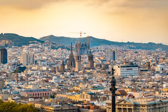 Barcelona to Build 1,500 Union-Led Public Homes
