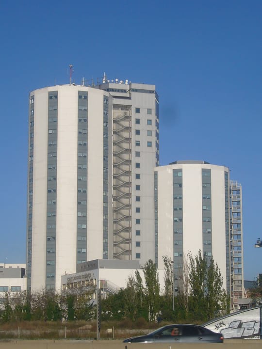 Bellvitge Hospital Cuts Specialist Wait Times