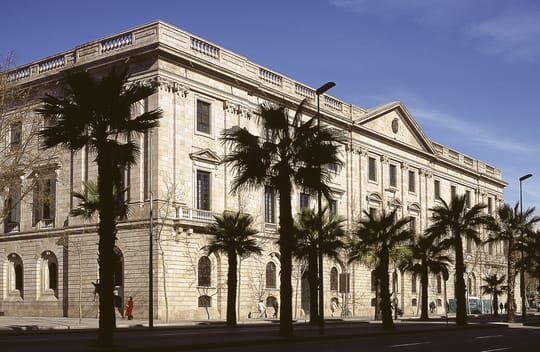 Hotelier Clos Honoured for Egyptian Museum Work
