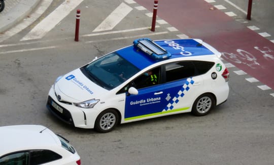 L'Hospitalet and Badalona Boost Local Police with 43 New Officers