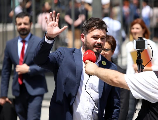 Rufián warns housing crisis will destroy left