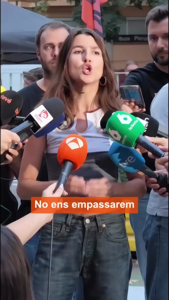 Two Arrested at Barcelona Housing Protest on Diagonal