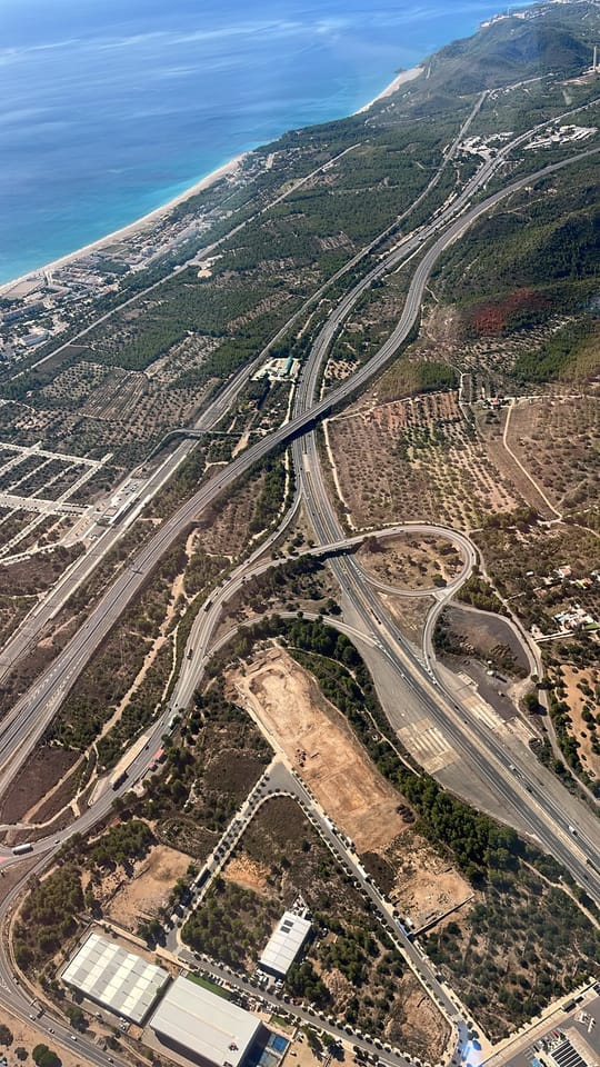 523,000 Vehicles Exit Barcelona for Long Weekend