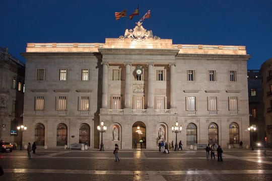 David Bondia sworn in as Barcelona ombudsman
