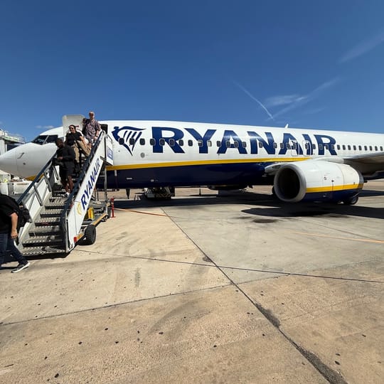 Ryanair Adds Poznan Route from Barcelona This Winter
