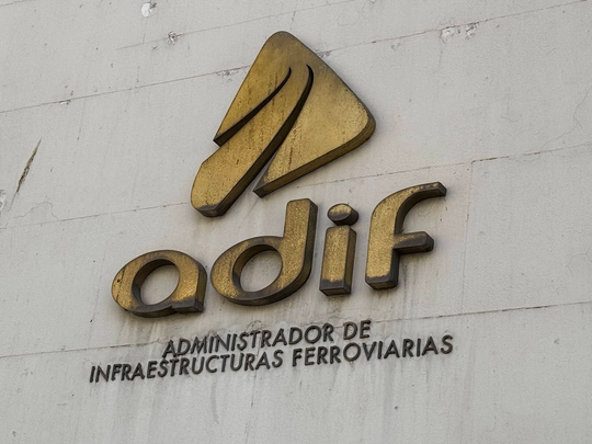 Adif Mobilises 110 Staff for Rodalies Service Recovery