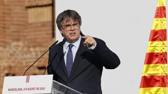 Judge Llarena Suspends Puigdemont Arrest Warrant