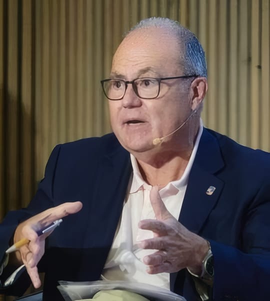 Pay alone will not retain Catalan doctors, Trilla says