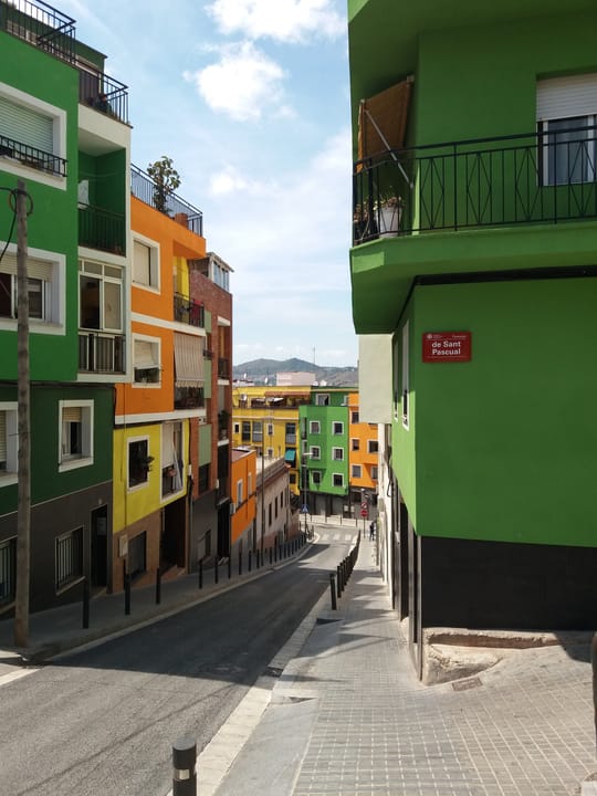Santa Coloma to Build Public Housing on Monturiol Axis