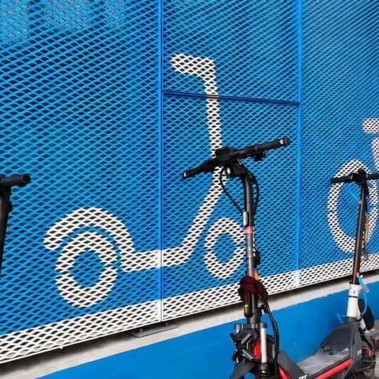 Scooter Chase Leads to Stolen Luxury Handbags in L'Hospitalet