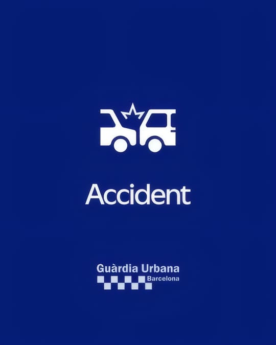 Multi-Vehicle Crash Causes Kilometre-Long Queues on Ronda del Litoral