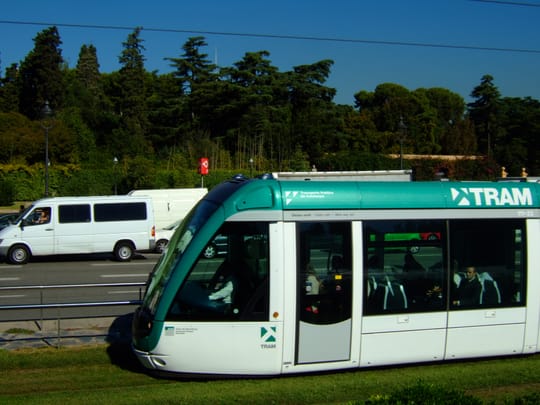 TRAM T6 Suspended Morning Rush Hours Wed–Thu
