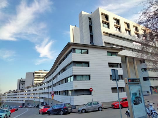 Transplant Teams Threaten Action Over Pay Dispute