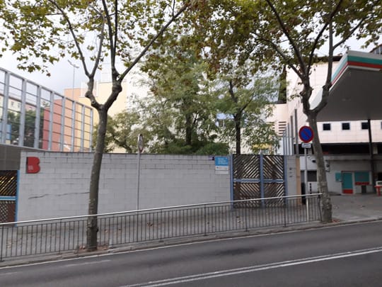 Vedruna parents block Gran de Gràcia over court time cut