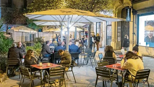 Barcelona Council, Guild Dispute Enric Granados Terrace