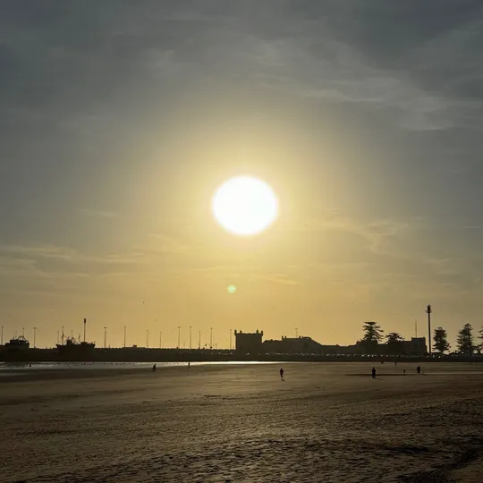 Barcelona Faces Unusual Heat Peak This Week