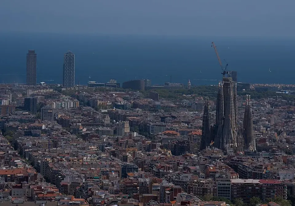 Catalonia Rejects Tax Cut, Fuelling ‘cost of Dying’ Debate